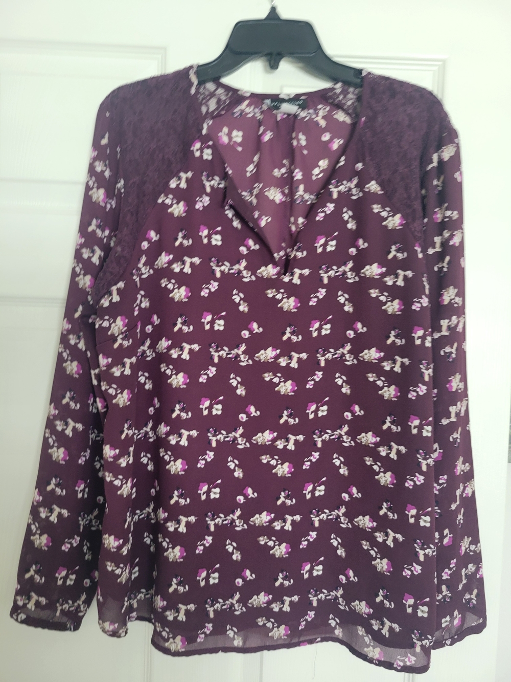Simply Styled Plum Floral Lace-Shoulder Blouse